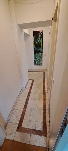 Decebal - Mega Image, 7 minute metrou